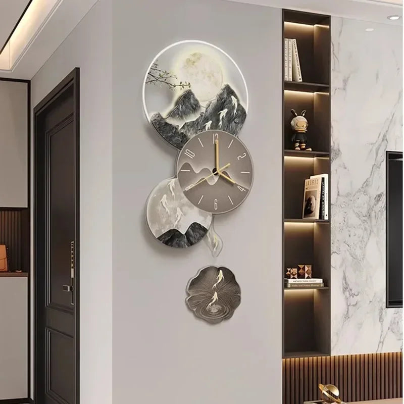 Golden Sun Wall Clock – Chic and Decorative Timepiece